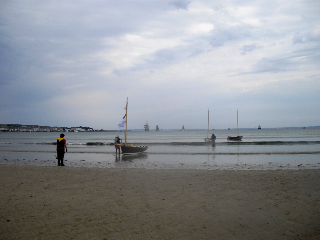 "An Treizh", "Mounouf" et "Gandalf" sur la plage du Ry. 