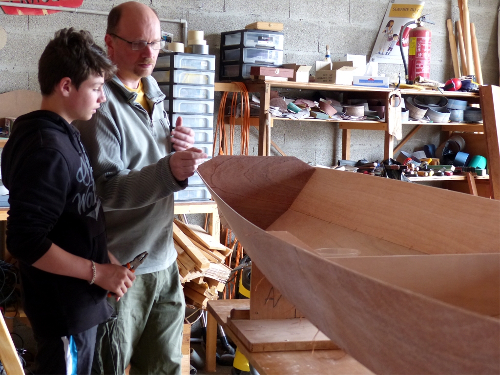 Jérôme et son fils Léo sont venus de Provence pour construire avec moi leur Wood Duck Double.